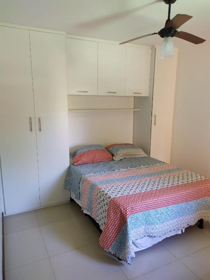 Apartmán Temporada Pe Na Areia Guarajuba Exteriér fotografie